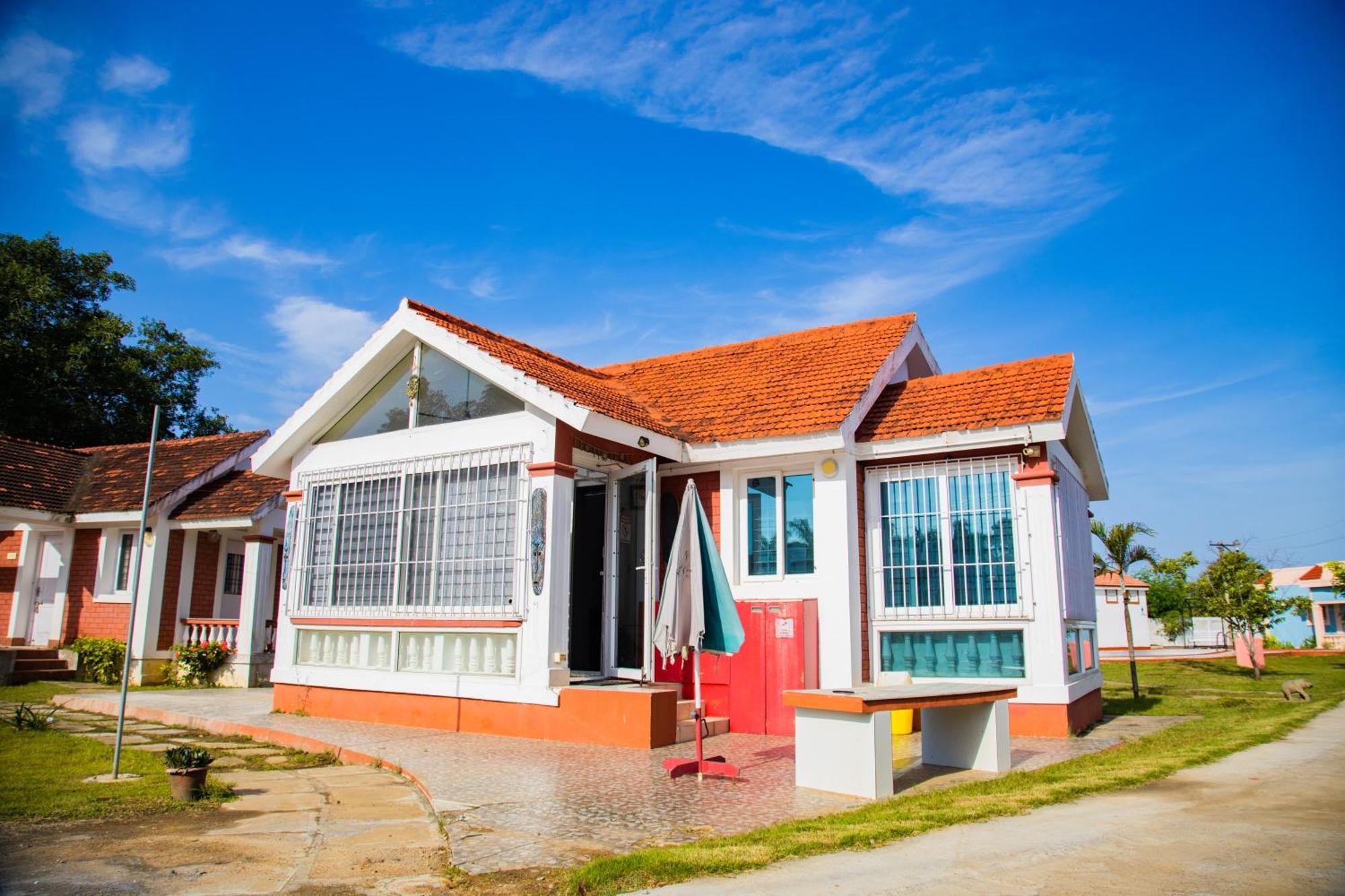 Mamalla Kudil Resort Mamallapuram Esterno foto